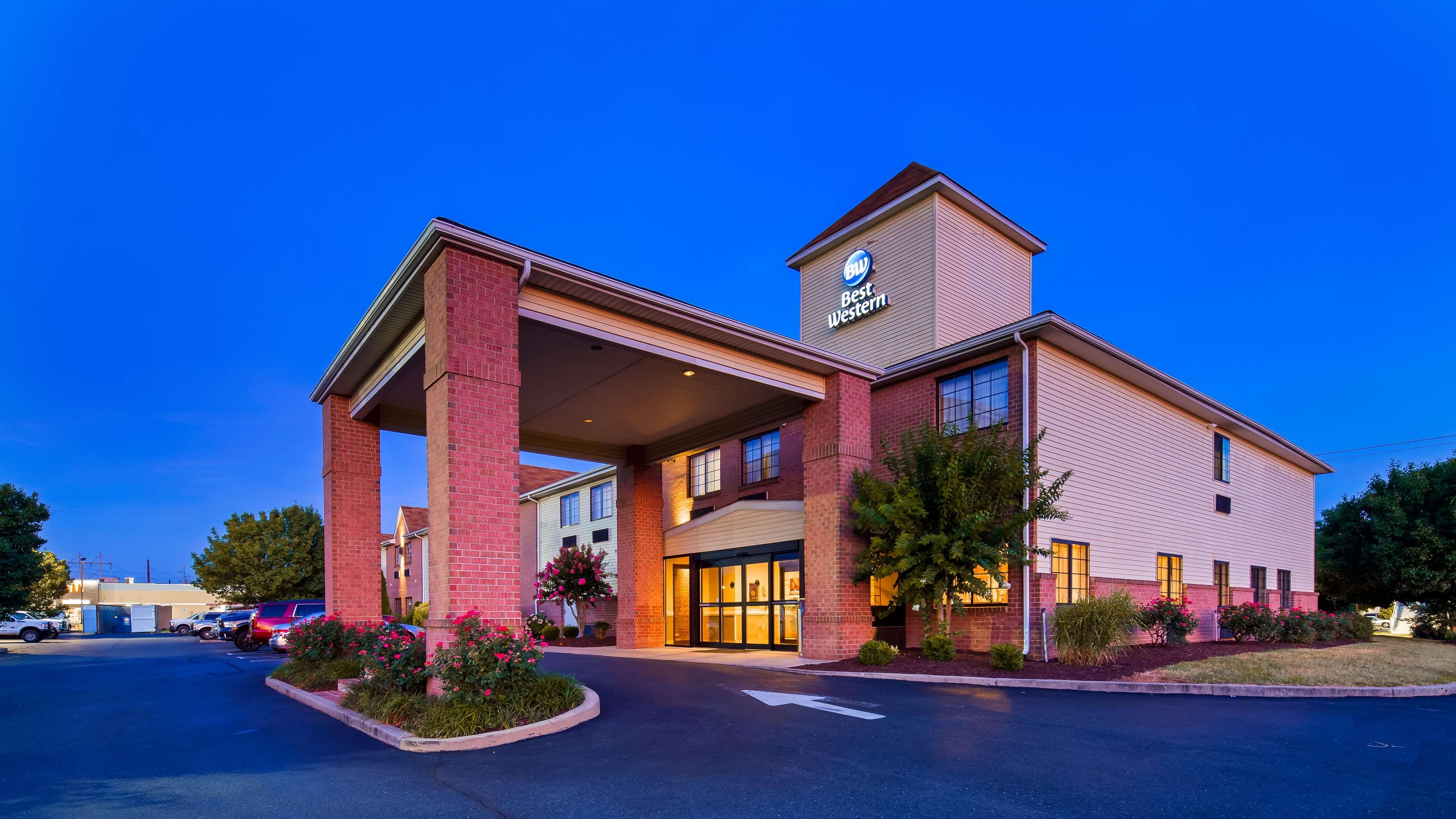 Western Hannaford Inn&suites Hotel 3*