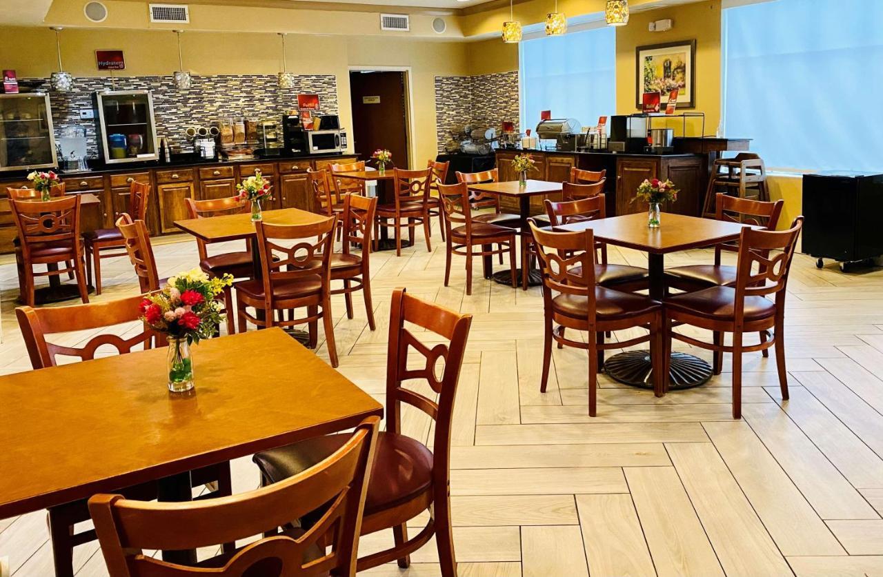 Hotel Western Hannaford Inn&suites 3*