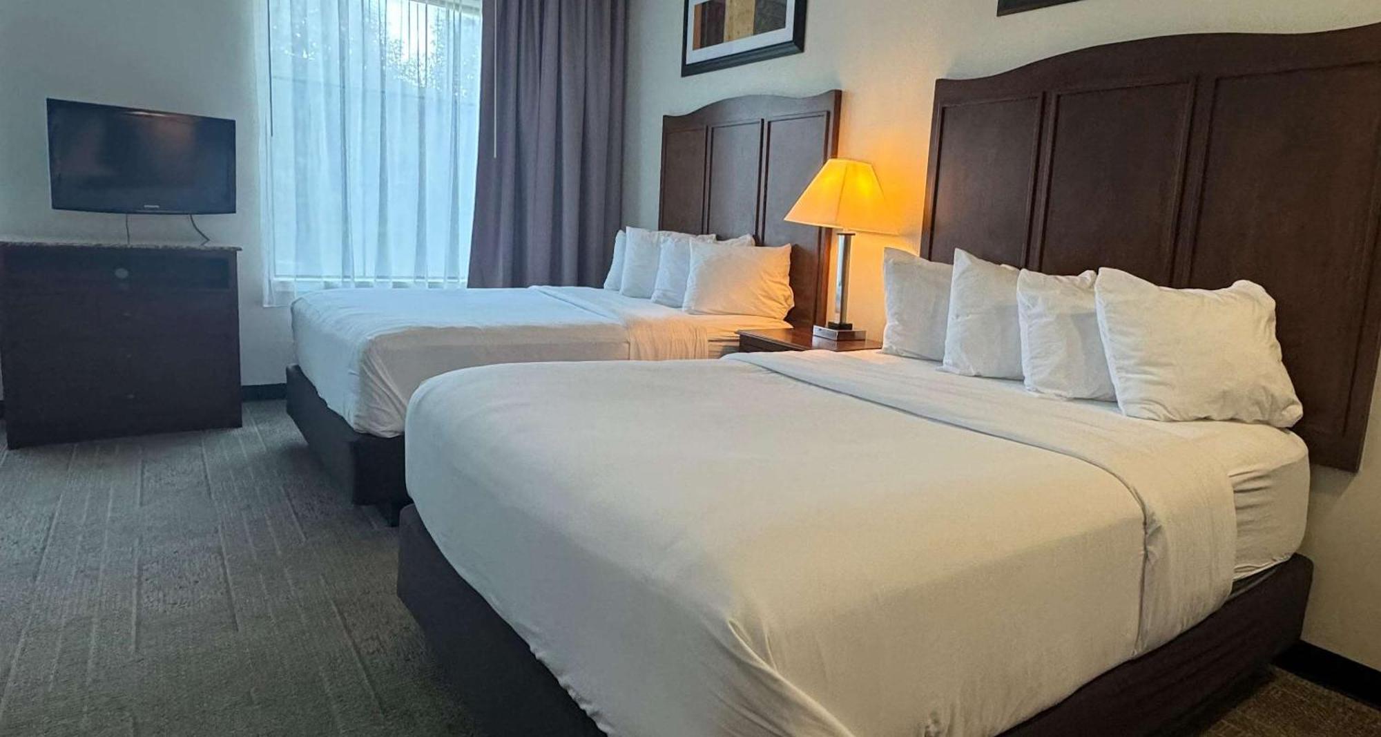 Hotel Western Hannaford Inn&suites Kenwood