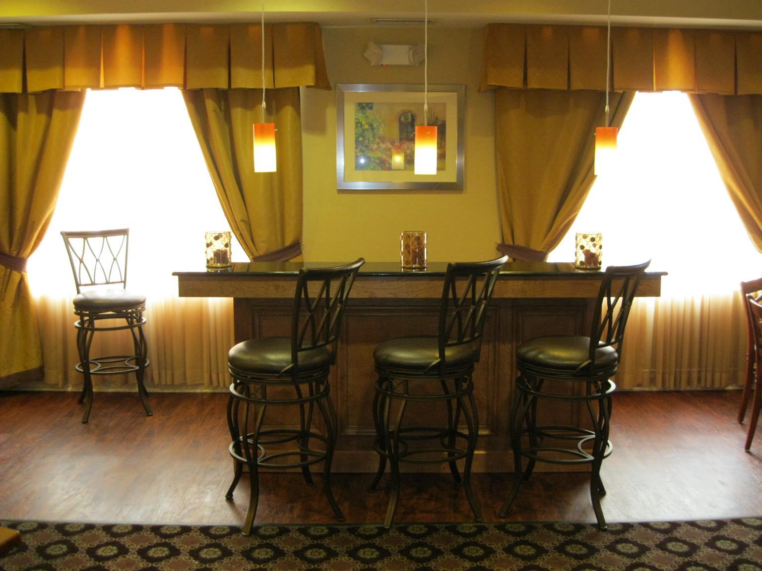 Hotel Western Hannaford Inn&suites
