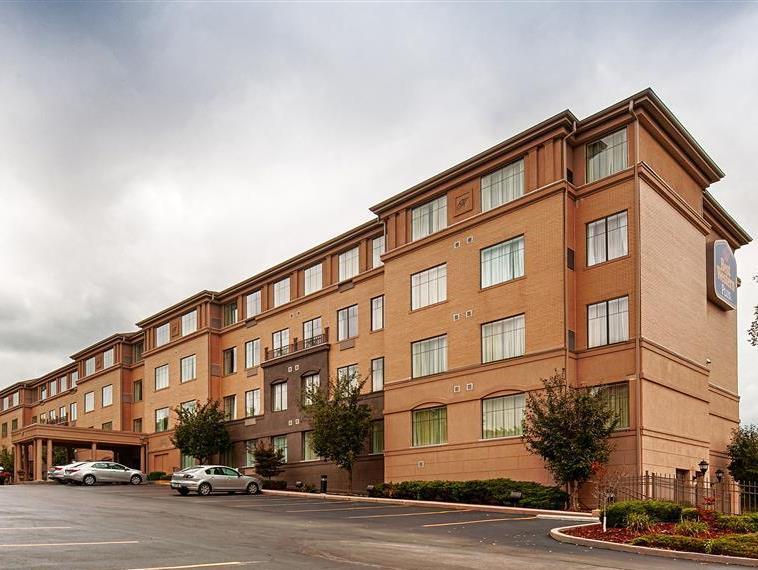 Western Hannaford Inn&suites Kenwood