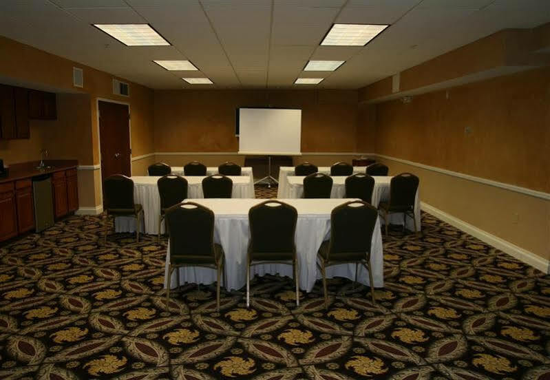 Western Hannaford Inn&suites Hotel Kenwood