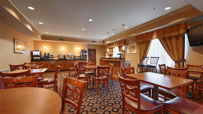 Best Western Plus Hannaford Inn&suites